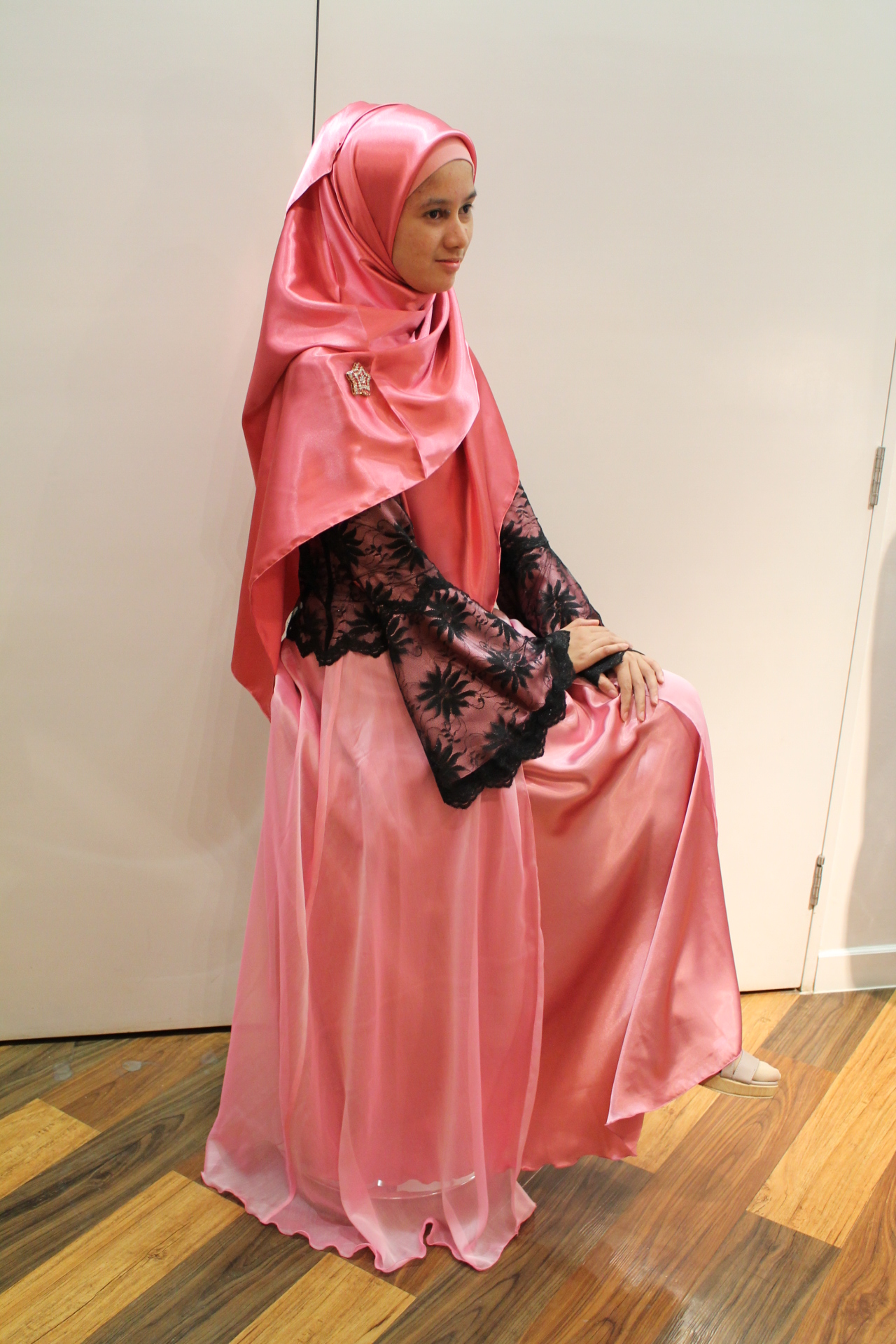 igamisi isatini The World Class Hijab Collection Page 2